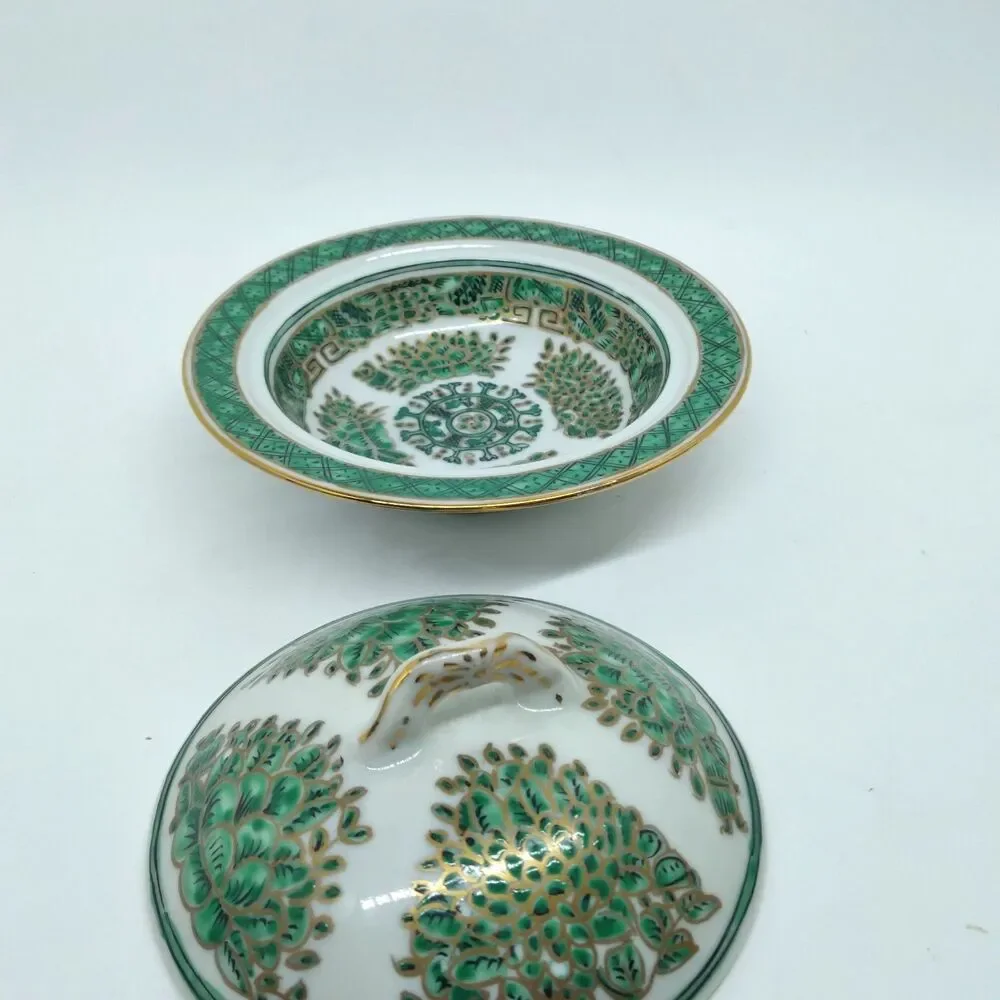 Chinoiserie Fitzhugh Pattern Green And Gold 6 1/4